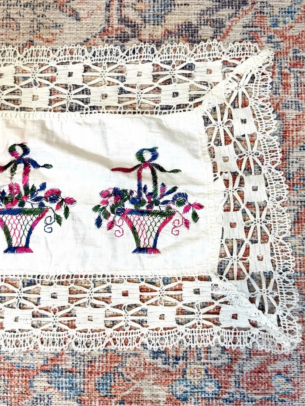 Vintage Handmade Wedding Basket Embroidered Lace Table Runner 43x14 Linen